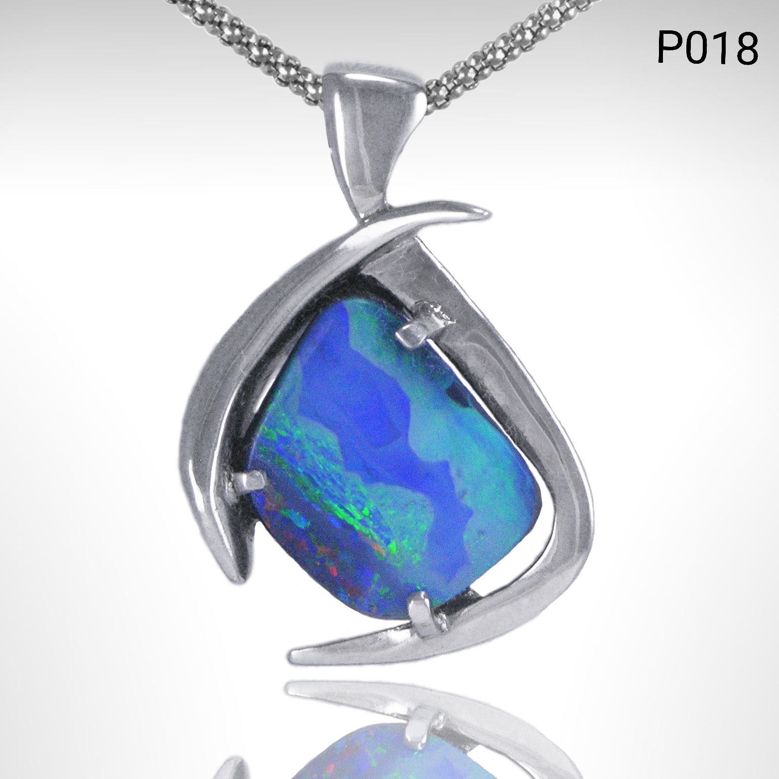 Pendant_Opal_blue_2