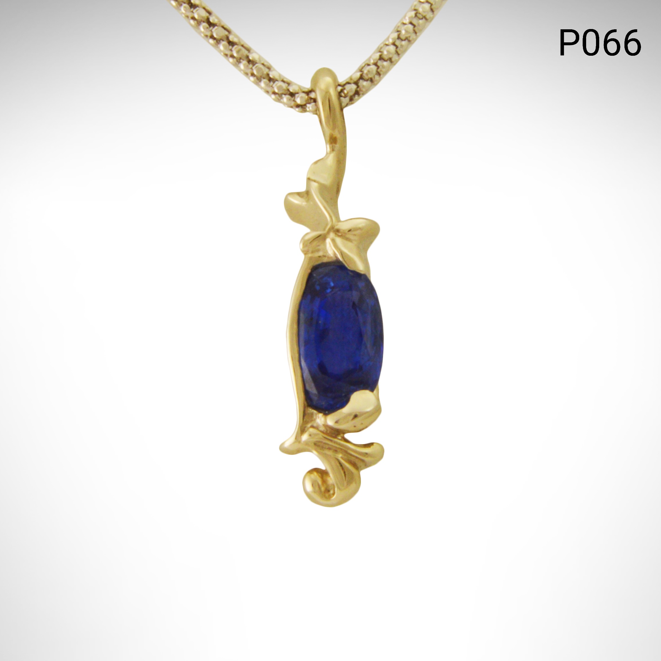 Pendant_YellowGold_BlueSapphire