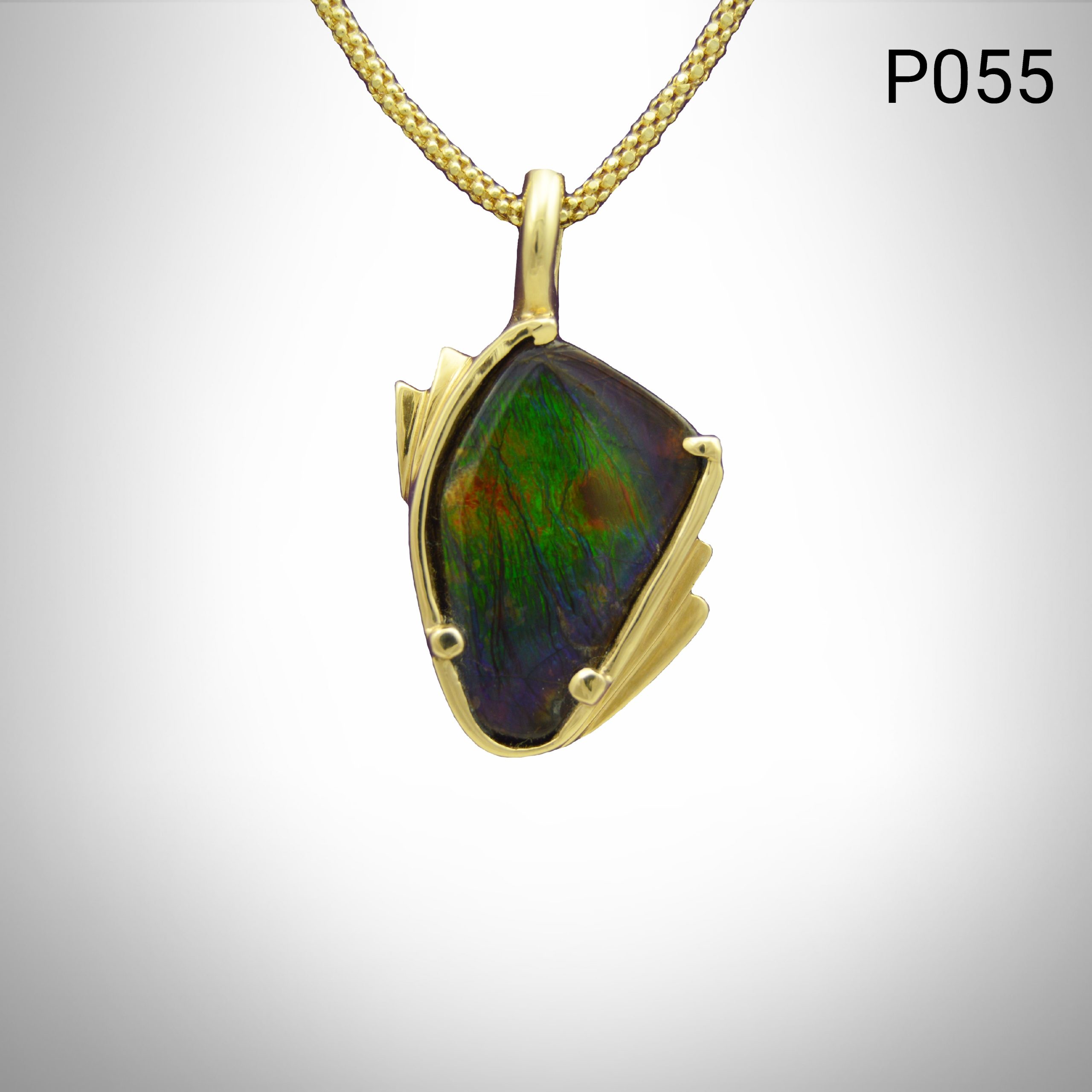 Pendant_peacock ammolite