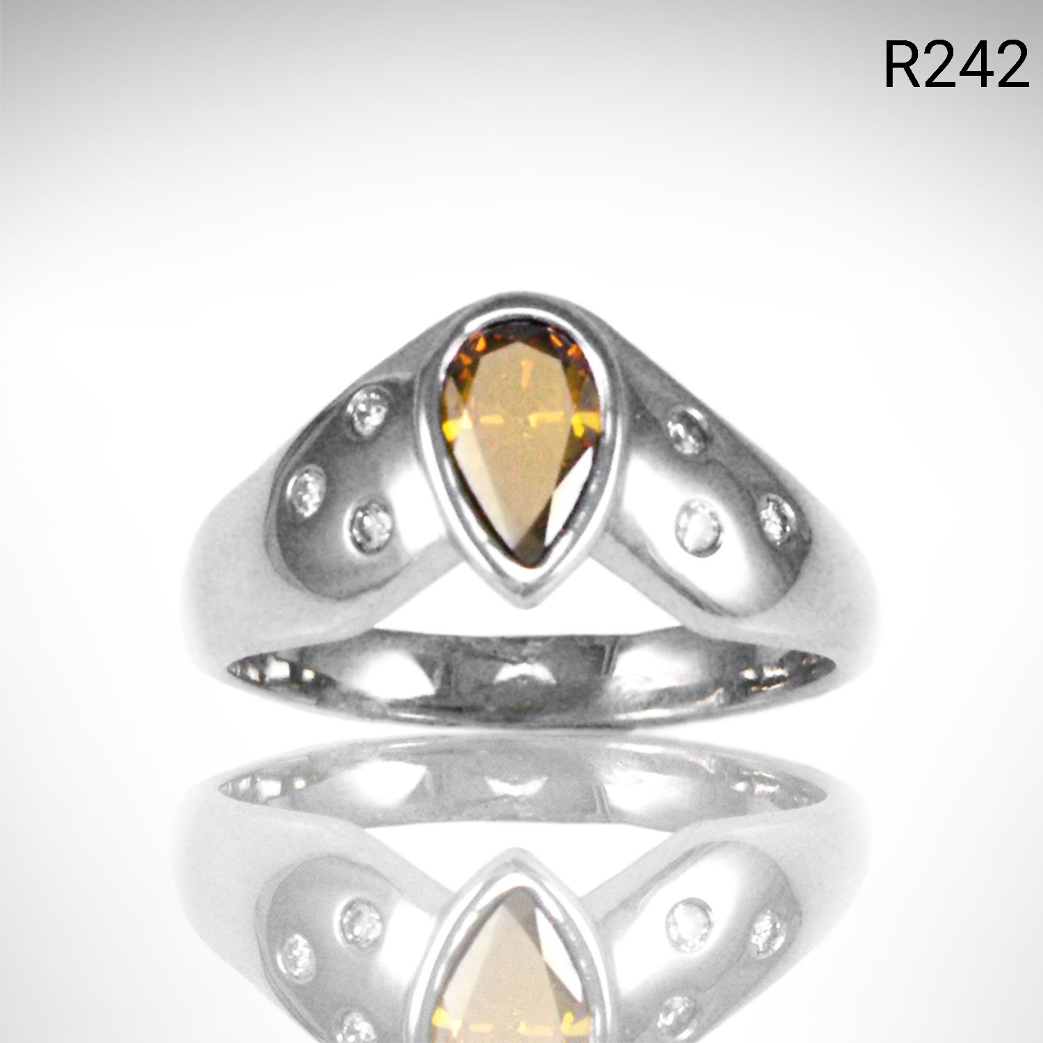 Ring_Brown_Diamond