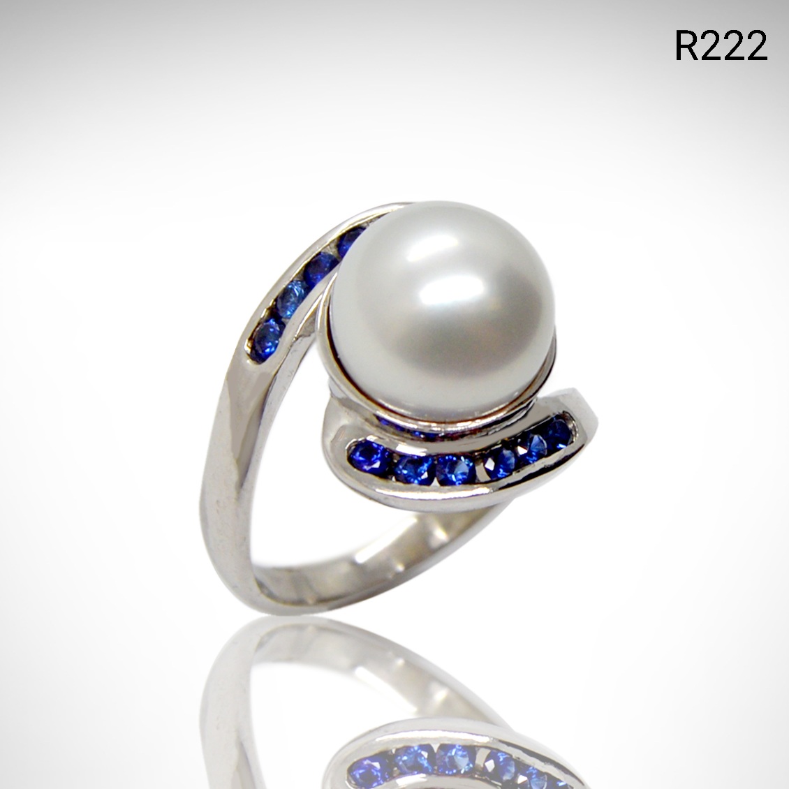 Ring_Pearl_ChannelSapphires